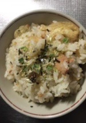 鮭缶使った炊き込みご飯-レシピのメイン写真