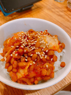 本技おいしいキムチ納豆ごはん-レシピのメイン写真