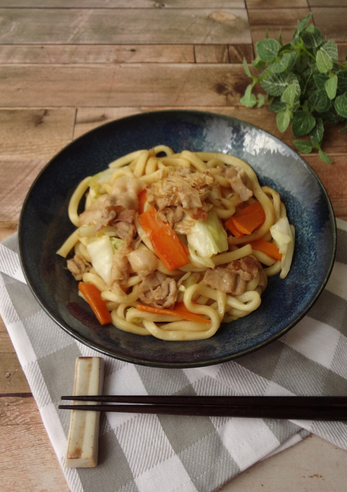 さっぱり梅しょう油の焼きうどん-レシピのメイン写真