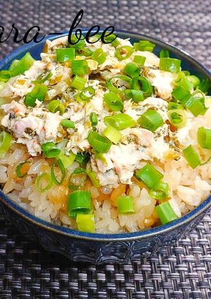 ピリ辛高菜ツナマヨ乗っけさくらごはん-レシピのメイン写真