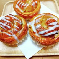 基本からアレンジまで！思わずつくりたくなる「りんごパン パン」の