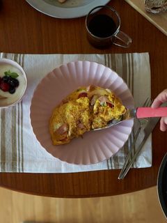 ハムとトマトのオムレツ-レシピのメイン写真