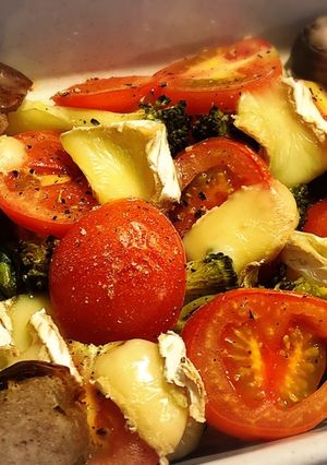 簡単激うま、ブリーチーズと野菜の温サラダ-レシピのメイン写真