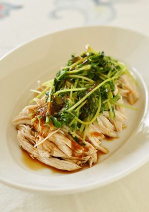 鶏胸肉と豆苗のぴり辛ソース-レシピのメイン写真