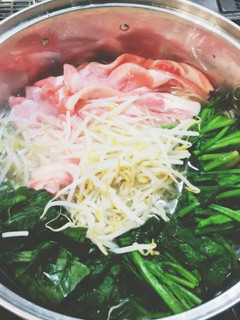 日本酒で作る もやし宵夜鍋-レシピのメイン写真