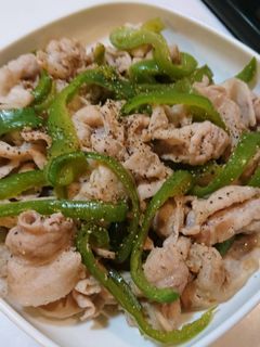 簡単!豚バラ肉とピーマンの塩レモン炒め♪-レシピのメイン写真