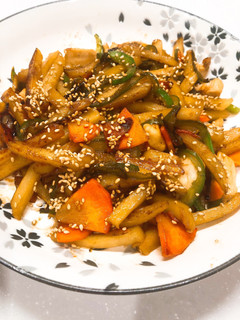 鶏もも肉と冷凍ポテトの甘辛炒め-レシピのメイン写真
