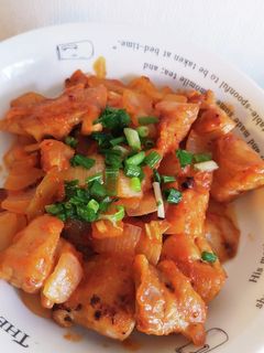 鶏モモと新玉ねぎの中華風ケチャップ炒め-レシピのメイン写真