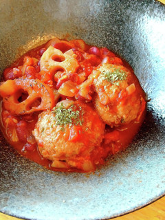 煮込みハンバーグ トマト缶-レシピのメイン写真