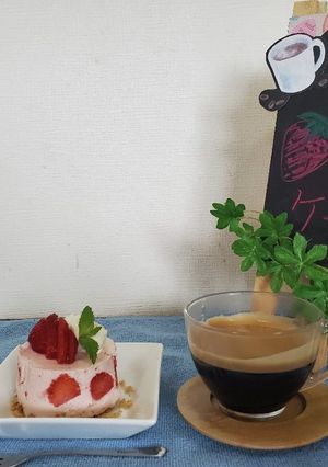 贅沢！レアストロベリーチーズケーキ-レシピのメイン写真