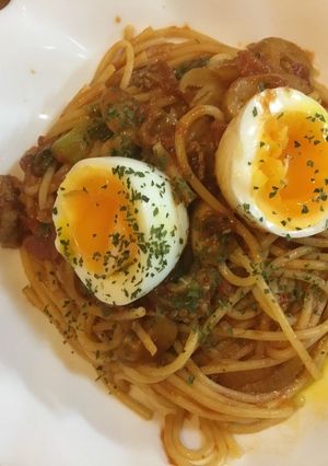 茹で卵乗せナポリタン-レシピのメイン写真