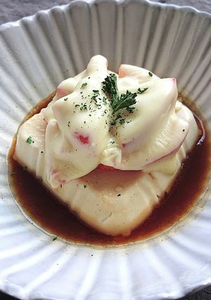 豆腐にトマトとチーズをのせた中華だし-レシピのメイン写真