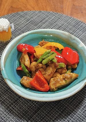 彩り夏野菜と鶏胸肉のカレー炒め-レシピのメイン写真