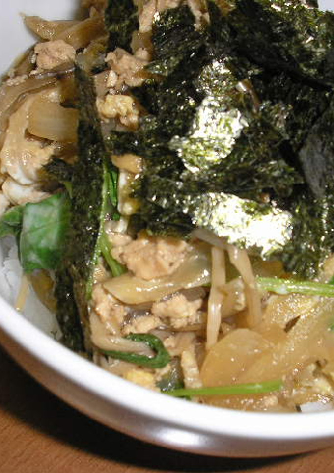 鶏ひき肉でうっとり親子丼♪-レシピのメイン写真