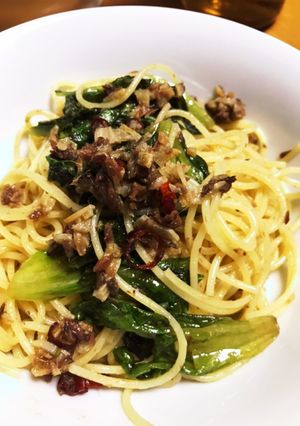 アンチョビとチシャのパスタ-レシピのメイン写真