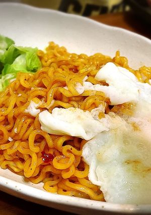 辛ラーメンで味変楽しむ焼きそば-レシピのメイン写真