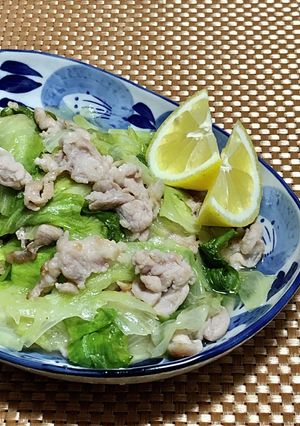 簡単！豚バラとレタスの塩レモン炒め-レシピのメイン写真