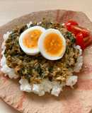 ほうれん草とサバ缶のキーマカレー