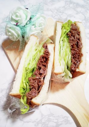 牛肉とレタスのサンドイッチ♡-レシピのメイン写真
