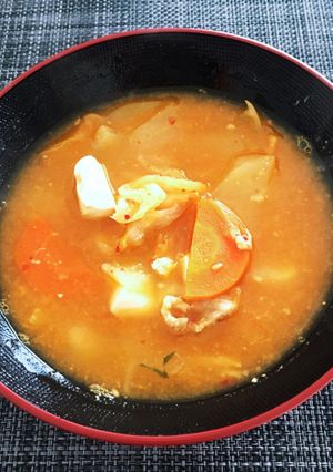 お味噌汁をチゲに簡単リメイク!-レシピのメイン写真