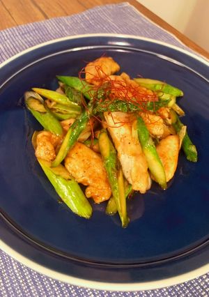 アスパラと鶏肉のオイスターソース炒め-レシピのメイン写真