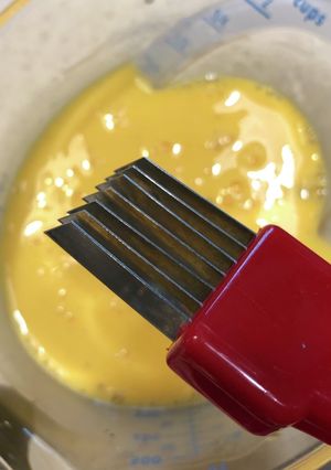 卵を溶くには、白髪ネギカッター！-レシピのメイン写真