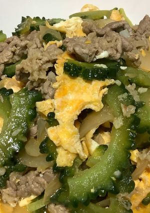 旨辛！牛肉とゴーヤの香味豆板醤炒め♬-レシピのメイン写真