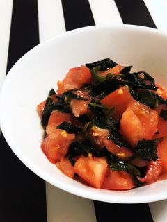 乾燥ワカメとトマトの和え物 簡単もう一品-レシピのメイン写真