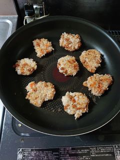 離乳食後期 納豆と鮭のごはんおやき-レシピのメイン写真