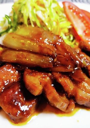 ご飯３杯はいける♪豚のカレー甘辛ダレ焼き-レシピのメイン写真
