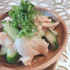 รูปของ 鶏むね肉ときゅうりの旨辛あえ