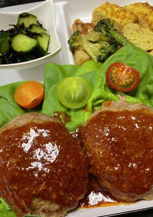 ハンバーグ-レシピのメイン写真