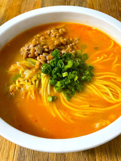 糖質制限!豚骨キムチ納豆ラーメン-レシピのメイン写真