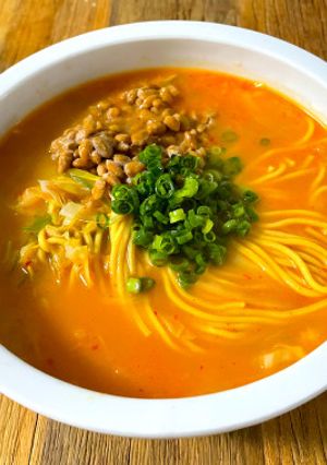 糖質制限！豚骨キムチ納豆ラーメン-レシピのメイン写真