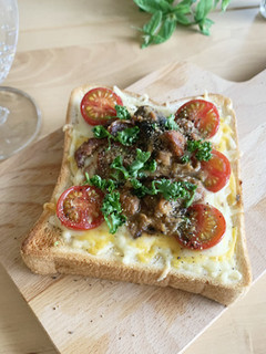 鯖みそ缶トマトチーズトースト-レシピのメイン写真
