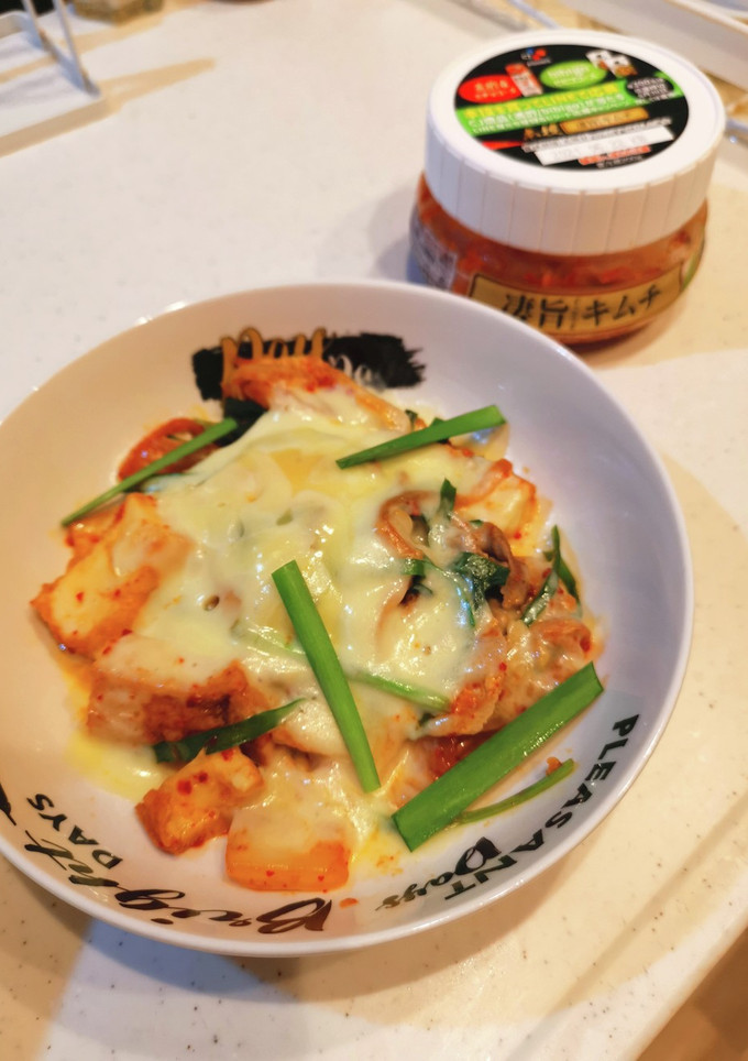豚肉と厚揚げのキムチ炒めチーズのせ♪-レシピのメイン写真