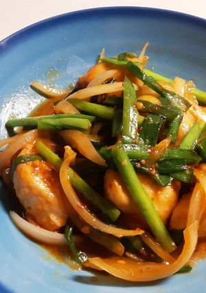 鶏胸肉とニラのニンニク風味の甘辛味噌炒め-レシピのメイン写真