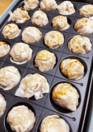 ブルーノ(たこ焼きプレート)で焼き焼売-レシピのメイン写真