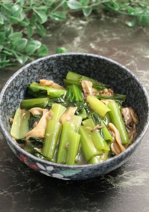 簡単！小松菜と舞茸のうま煮-レシピのメイン写真