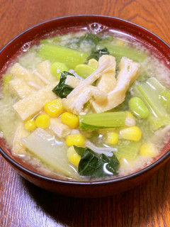 野菜たっぷり、具沢山味噌汁-レシピのメイン写真