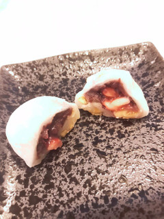 冷凍いちご胡桃入り大福-レシピのメイン写真