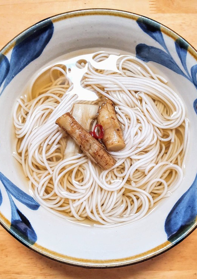 新ごぼうの煮汁で激ウマうどん-レシピのメイン写真