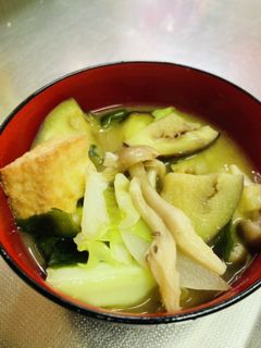 ナスと厚揚げの具沢山味噌汁-レシピのメイン写真