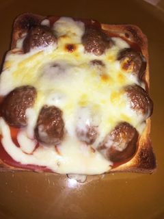 ミートボールのオープンサンド-レシピのメイン写真