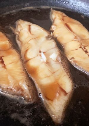 フライパンに並べるだけ！カレイ煮付け-レシピのメイン写真