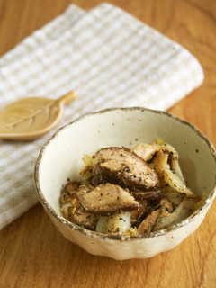 白菜・椎茸の黒ごま和え♪香ばし♪-レシピのメイン写真