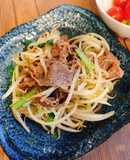 牛肩ロースともやし、小松菜の即席炒め