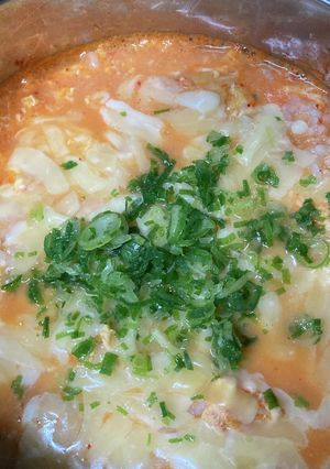 簡単。キムチーズ雑炊-レシピのメイン写真