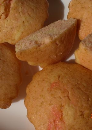いちごシロップのカップケーキ-レシピのメイン写真