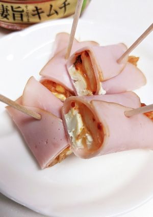 キムチとクリームチーズのくるっとおつまみ-レシピのメイン写真
